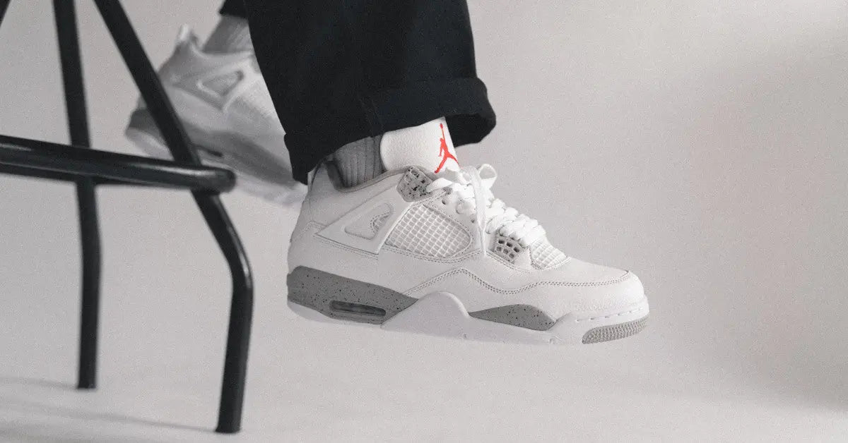 Air Jordan White Oreo On Feet Retro Jordan White Oreo Firered Tech