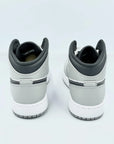 Jordan 1 Mid Light Smoke Grey SA Sneakers