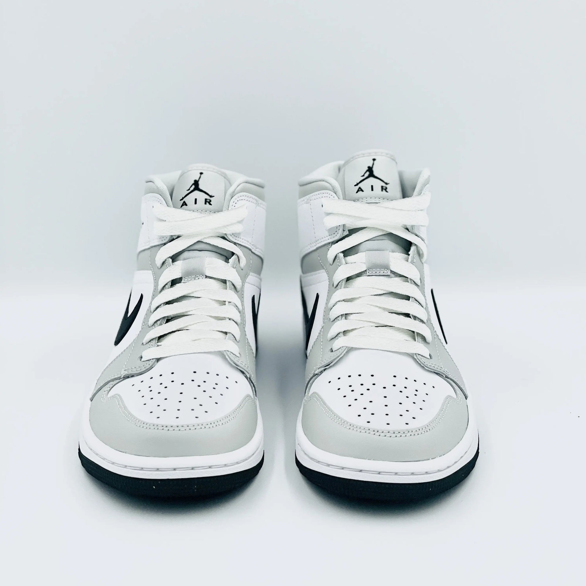 Jordan 1 Mid Light Smoke Grey  SA Sneakers