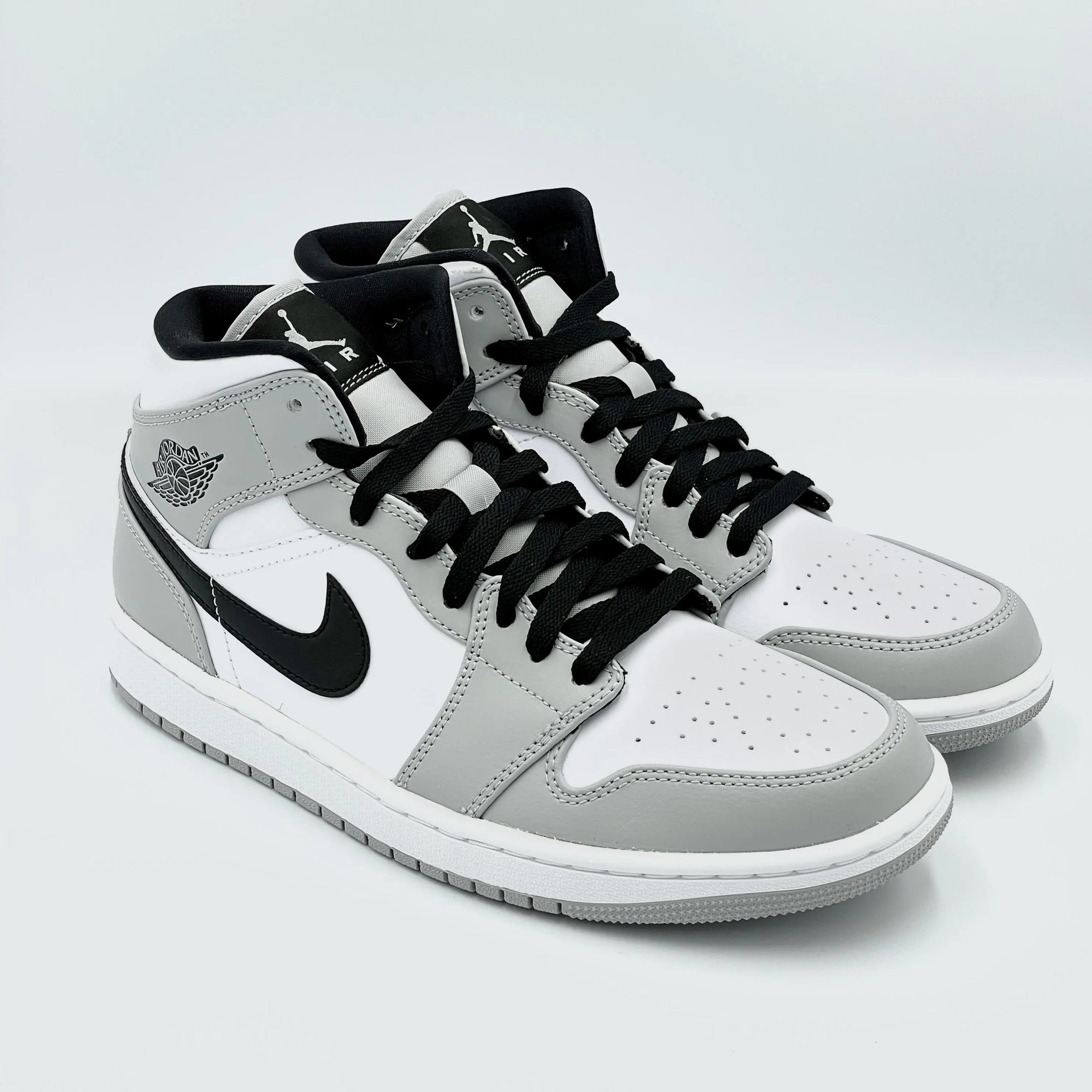 Jordan 1 Mid Light Smoke Grey  SA Sneakers