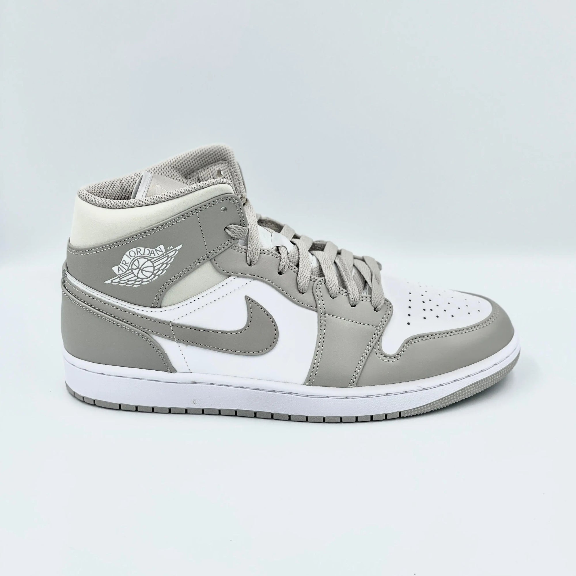 Jordan 1 Mid Linen  SA Sneakers
