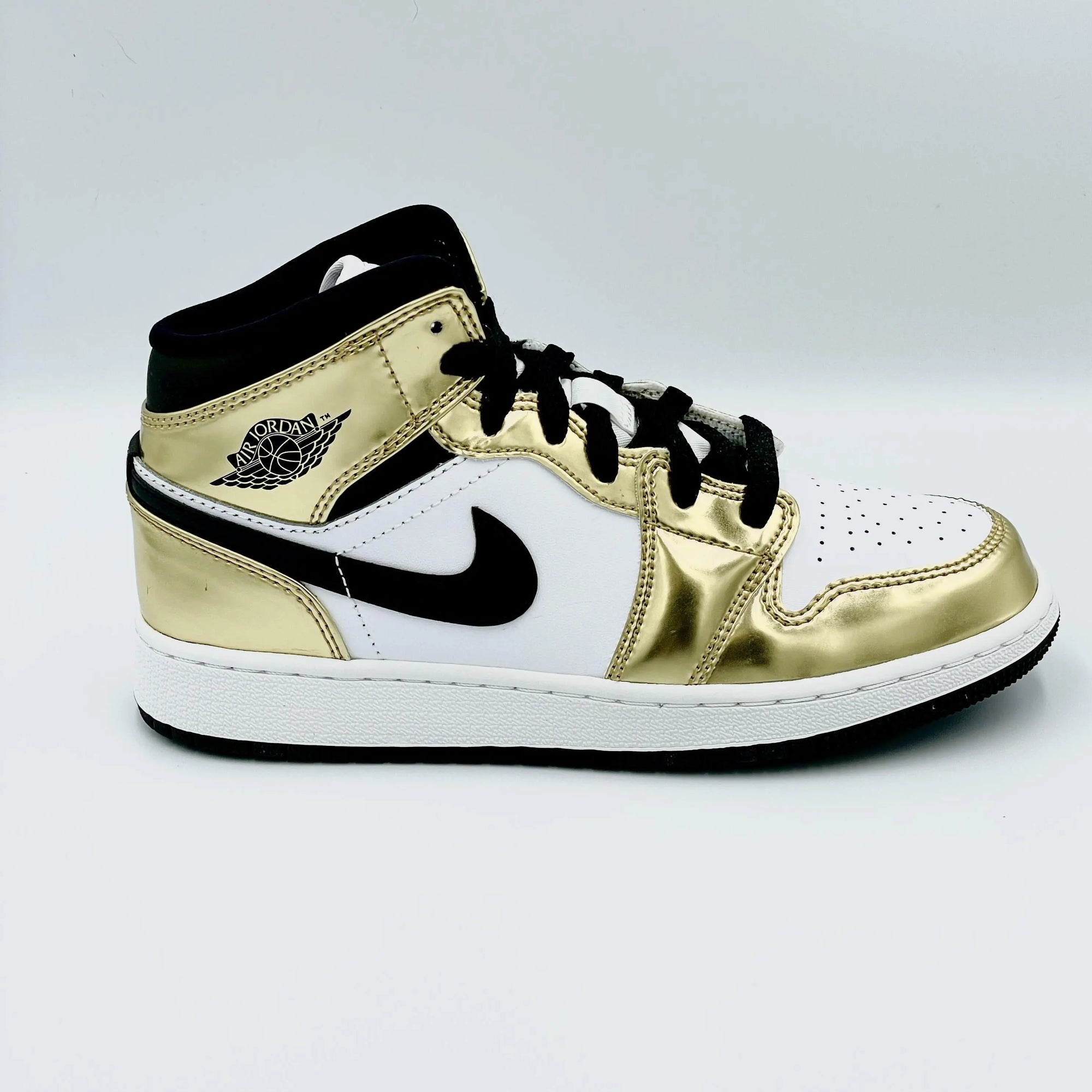 Jordan 1 Mid Metallic Gold Black White  SA Sneakers