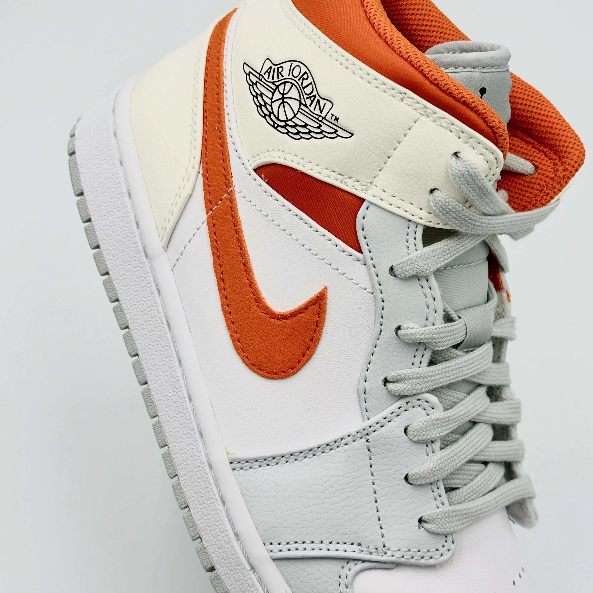 Jordan 1 Mid Starfish Pure Platinum  SA Sneakers