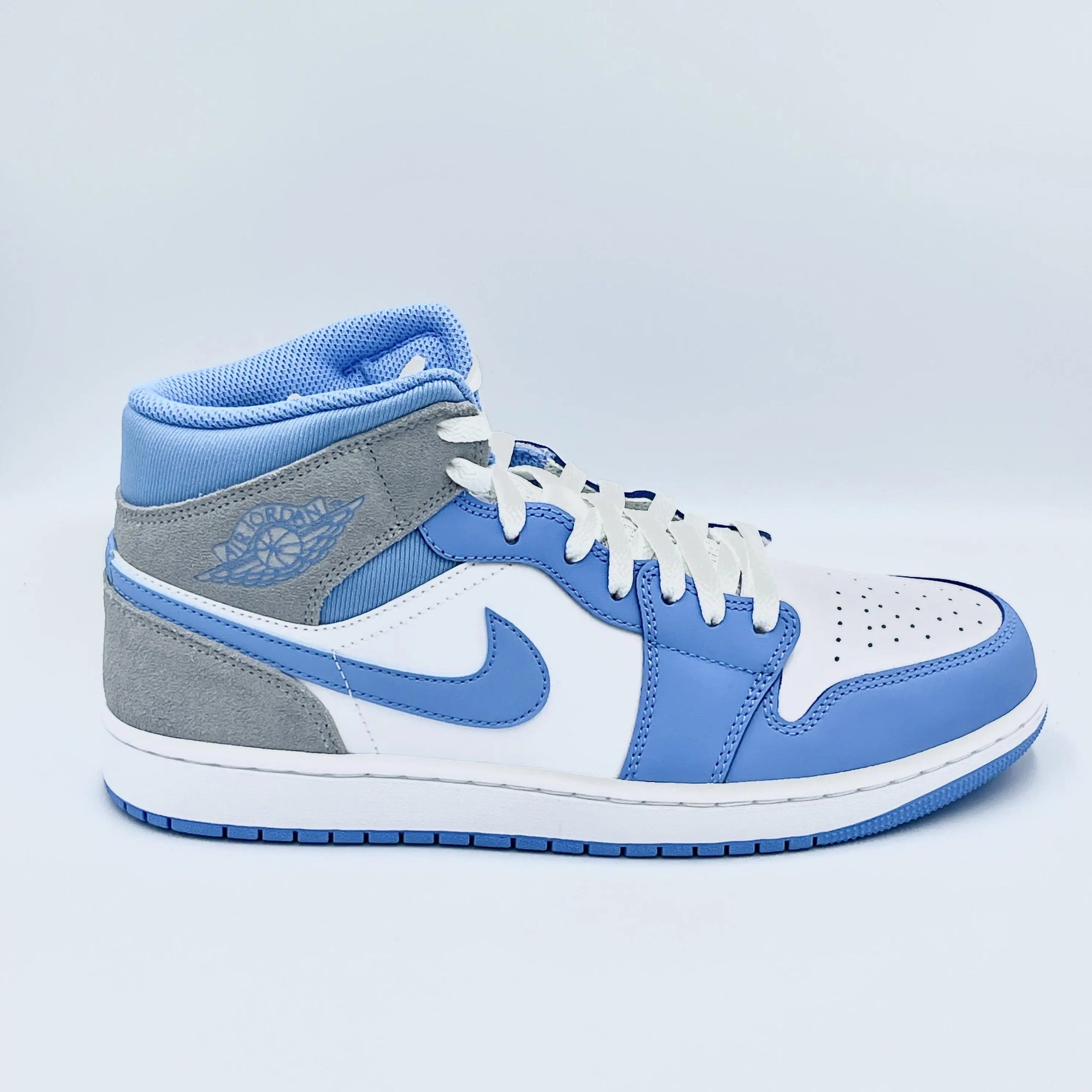 Jordan 1 Mid University Blue Grey  SA Sneakers
