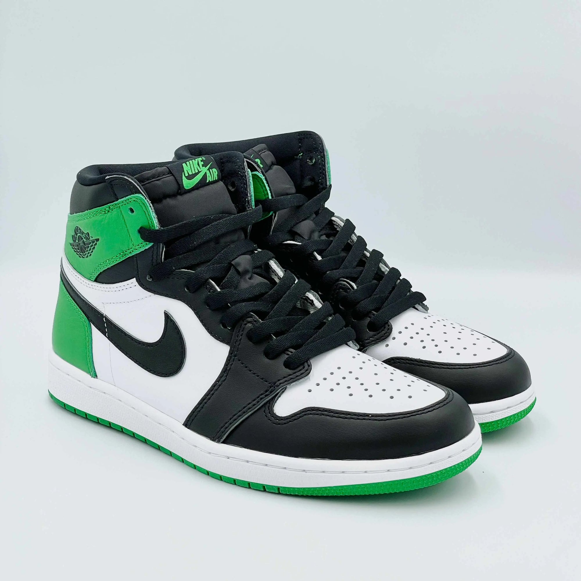 Jordan 1 Retro High OG Lucky Green  SA Sneakers