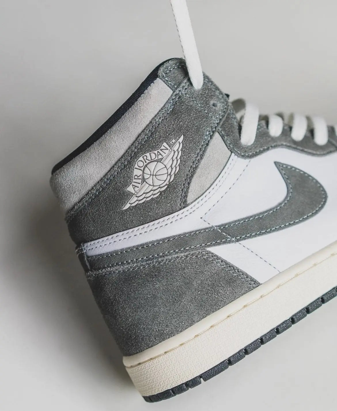 Jordan 1 Retro High OG Washed Black  SA Sneakers