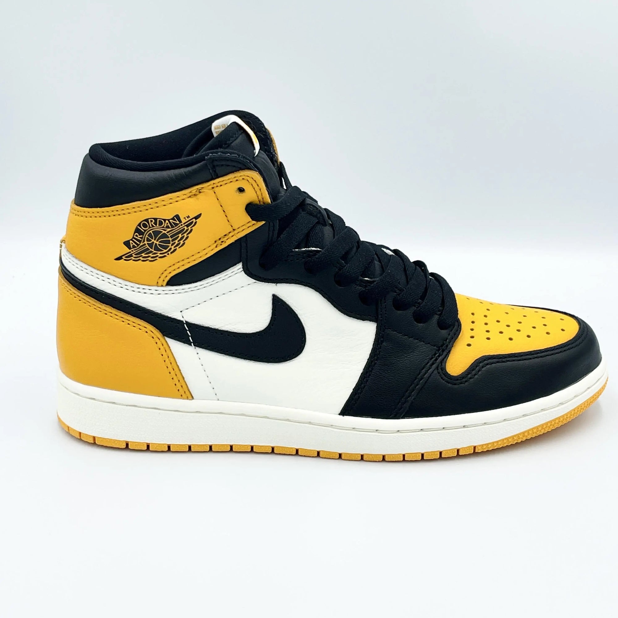 Jordan 1 Retro High OG Yellow Toe  SA Sneakers
