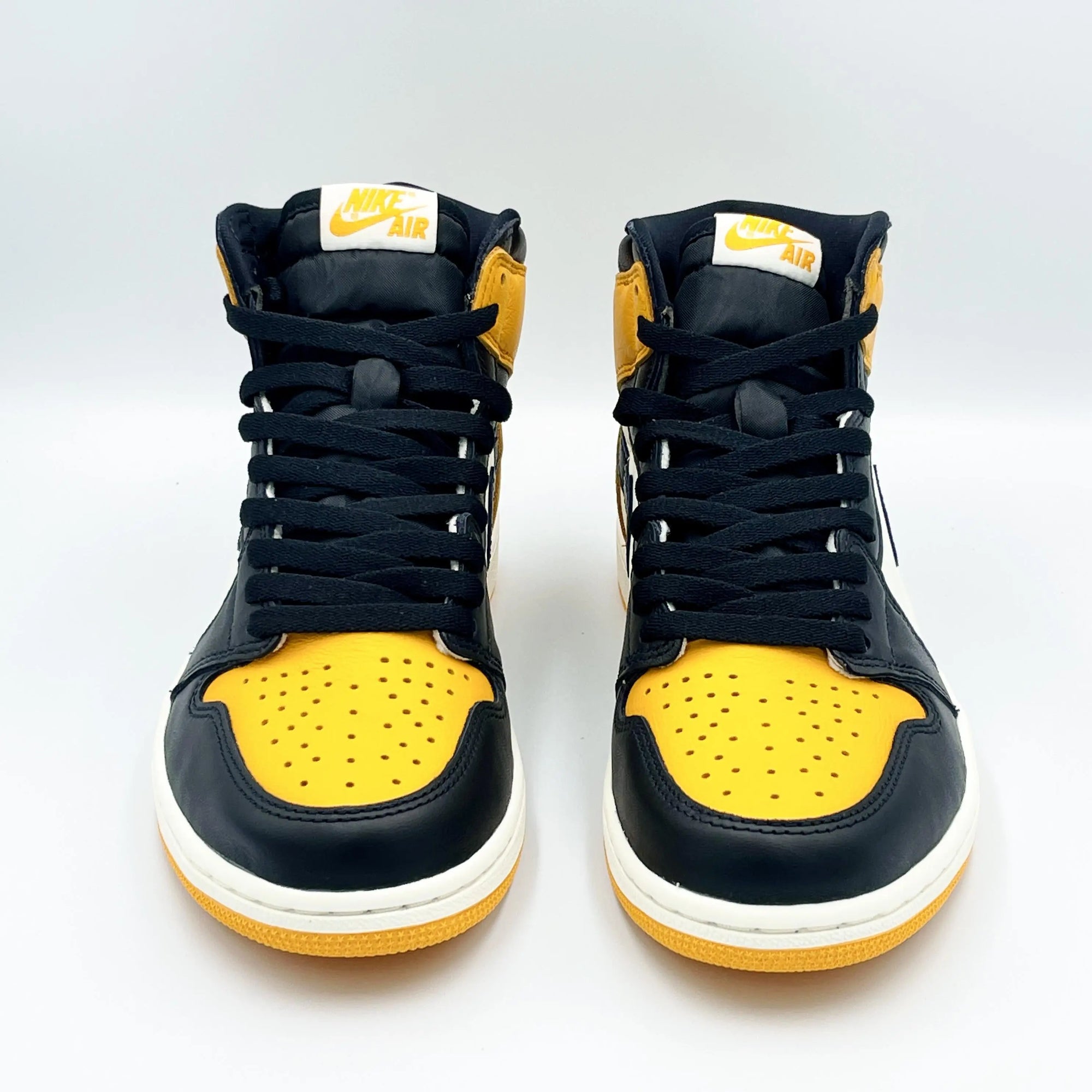 Jordan 1 Retro High OG Yellow Toe  SA Sneakers