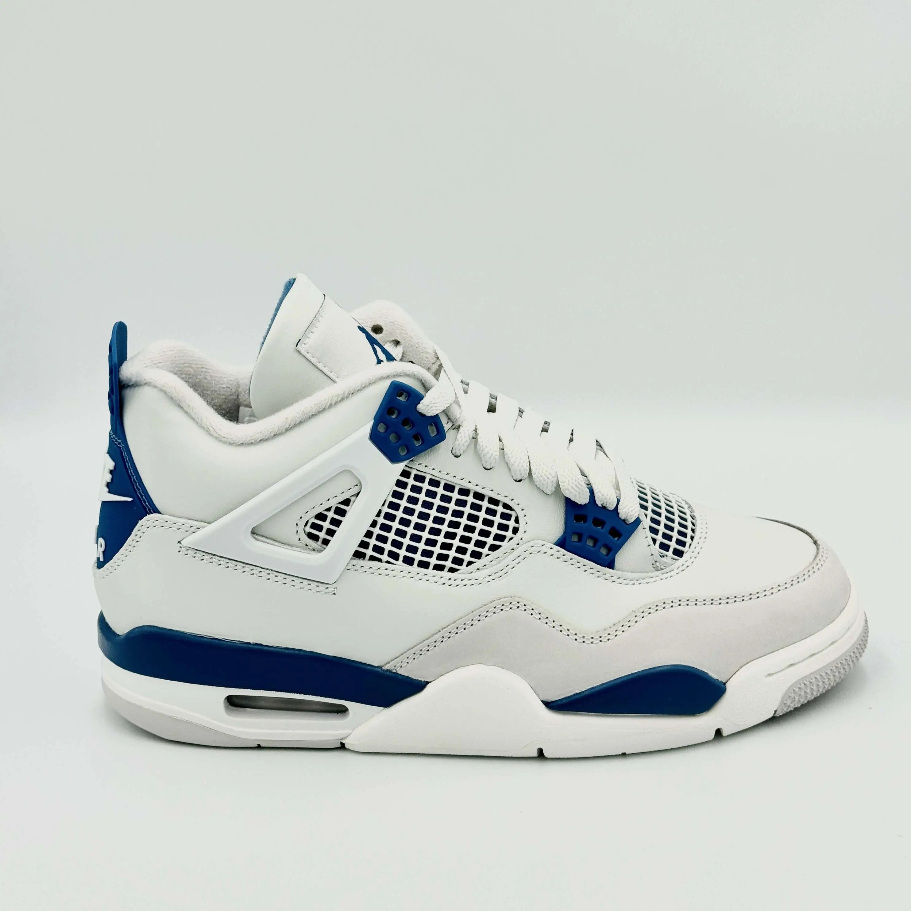 Air Jordan 4 Retro Military Blue SA Sneakers