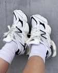 New Balance 9060 White Black SA Sneakers