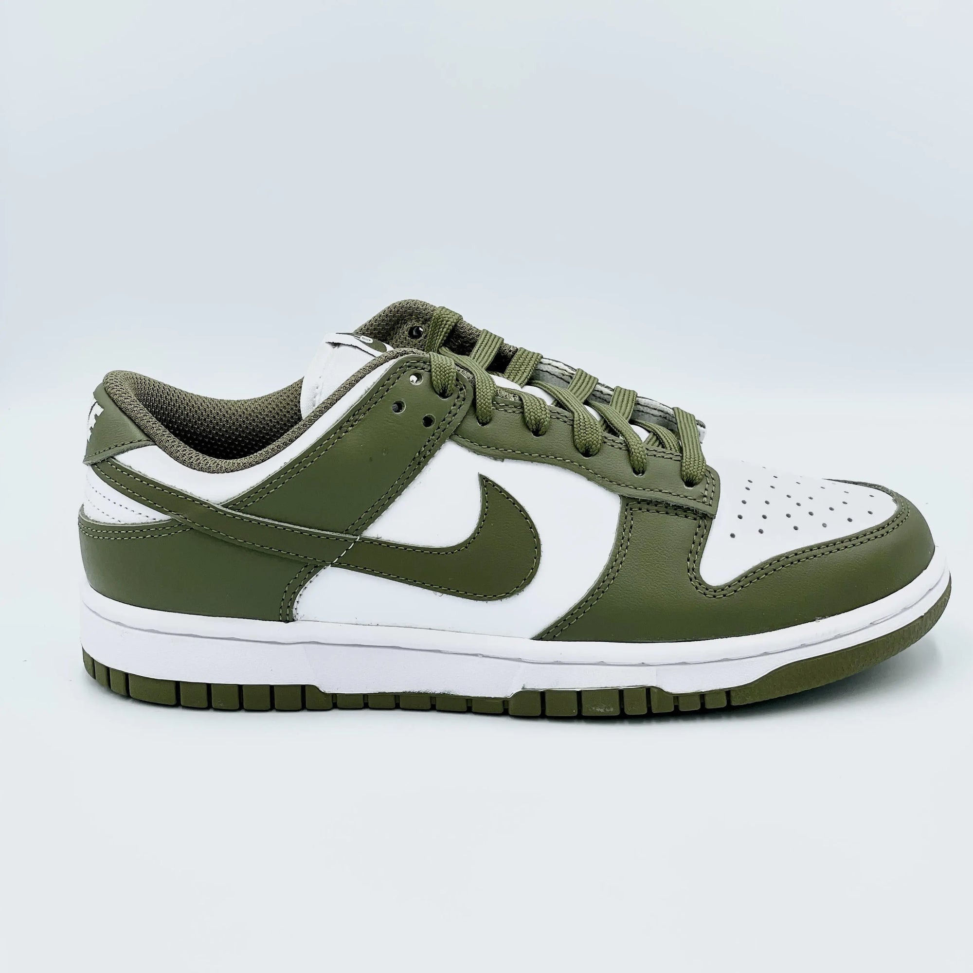 Nike Dunk Low Medium Olive  SA Sneakers