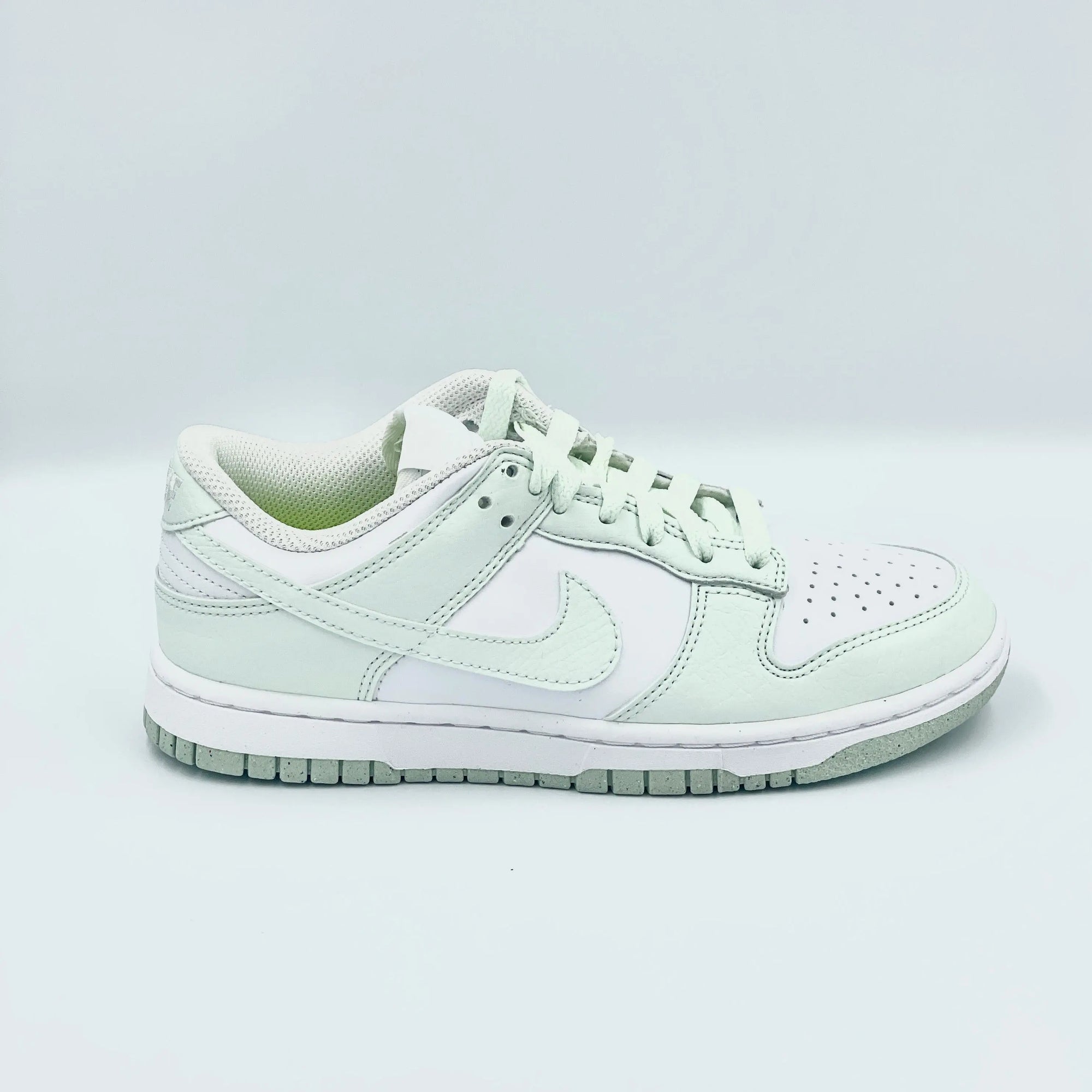 Nike Dunk Low Mint  SA Sneakers