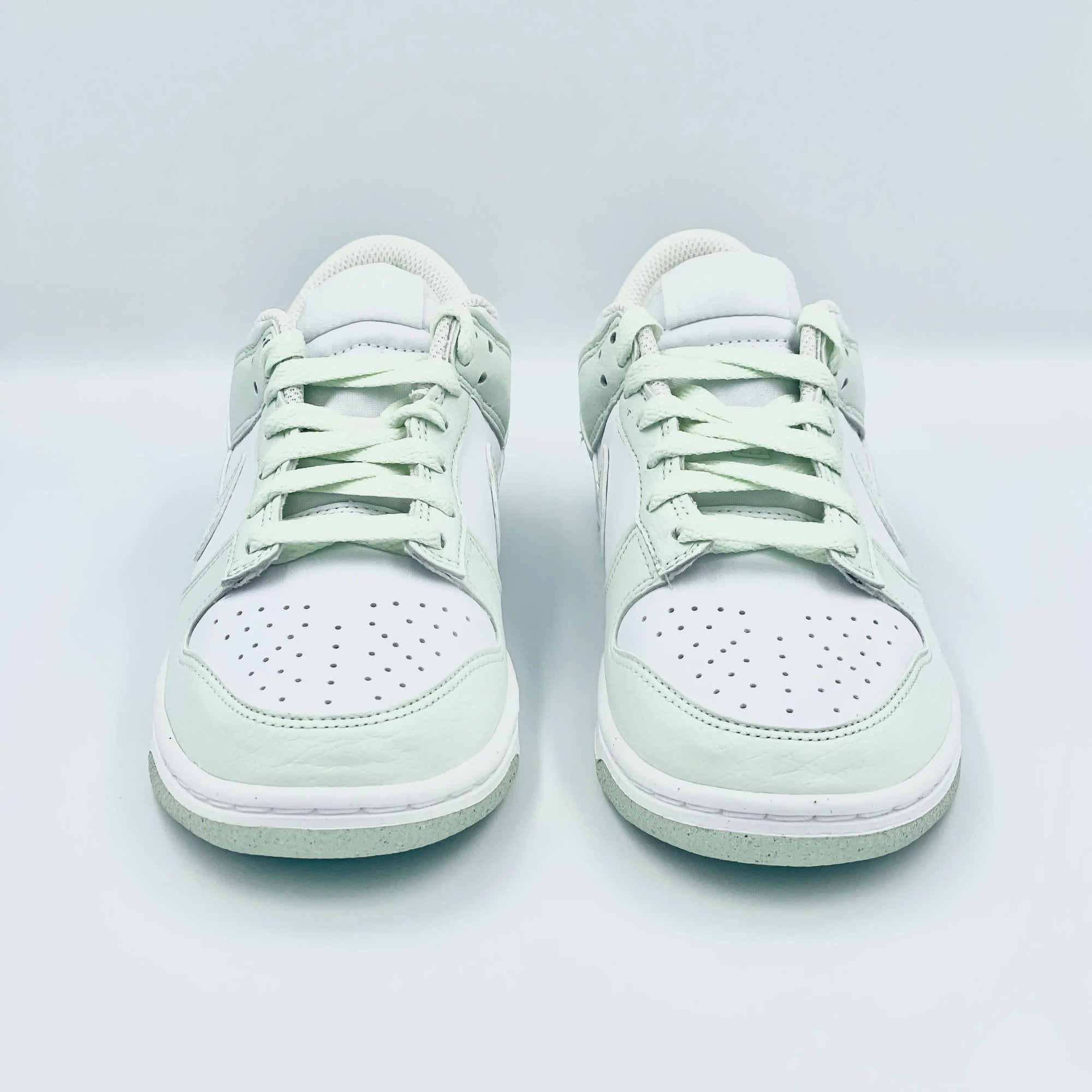 Nike Dunk Low Mint  SA Sneakers