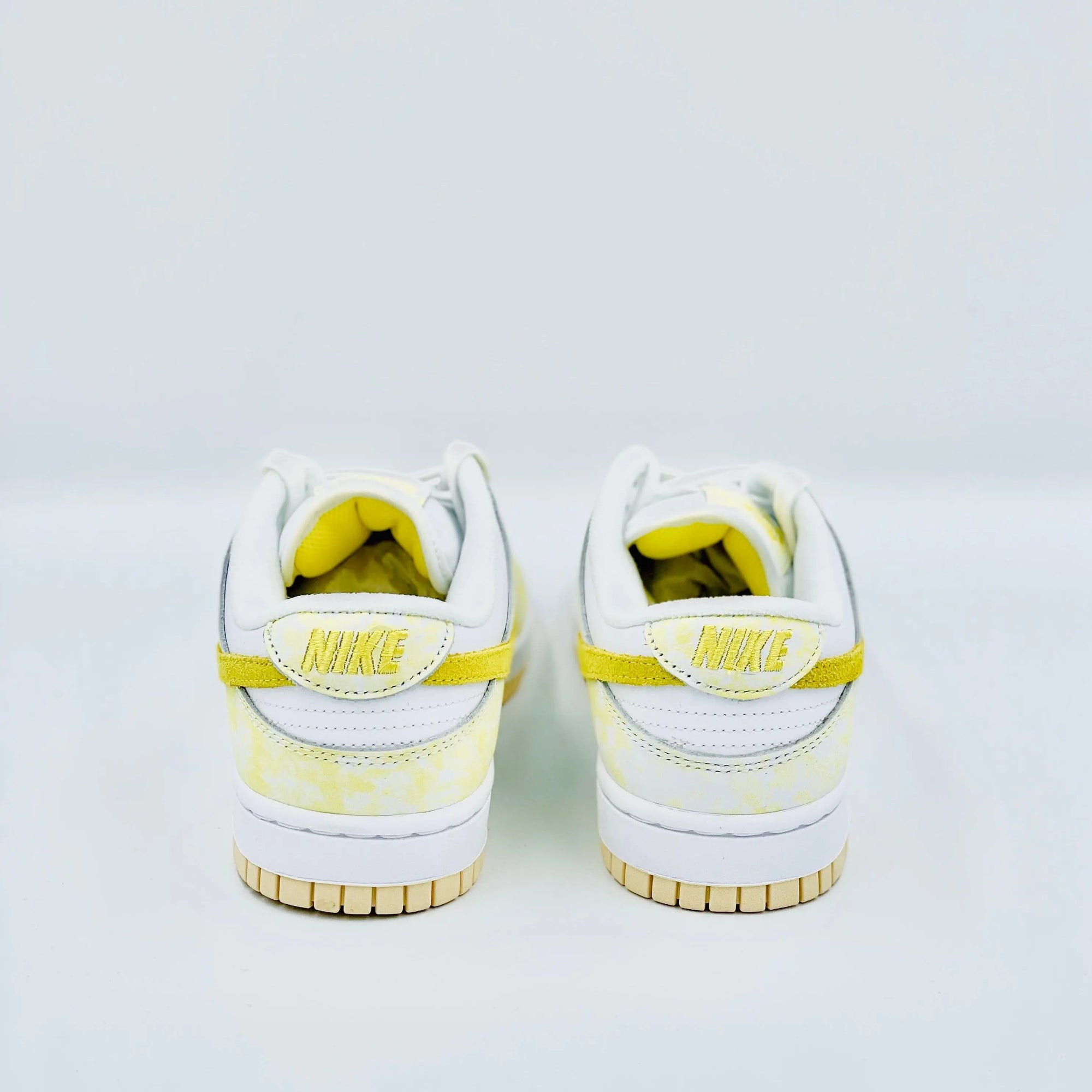 Nike Dunk Low OG Yellow Strike  SA Sneakers