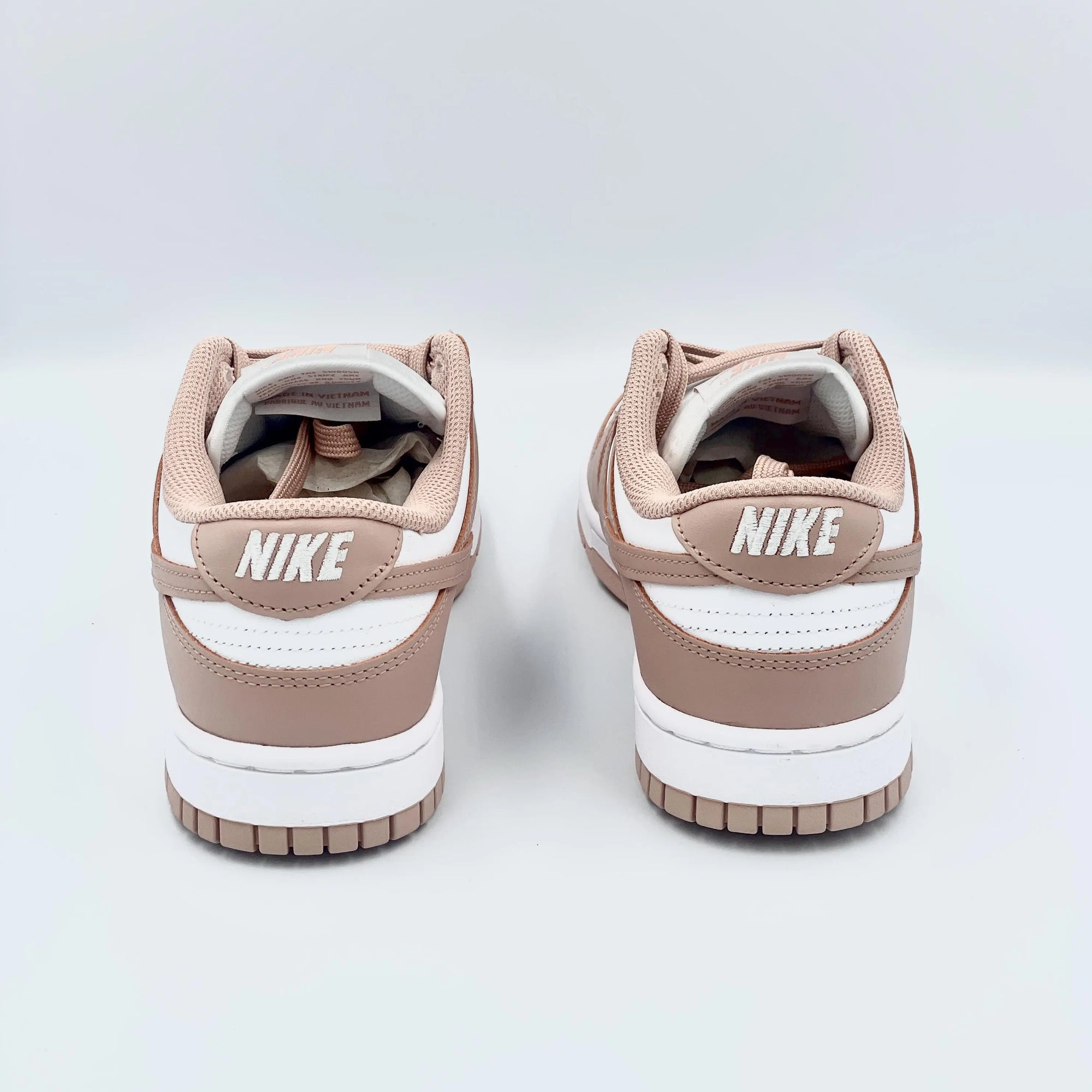 Nike Dunk Low Rose Whisper  SA Sneakers