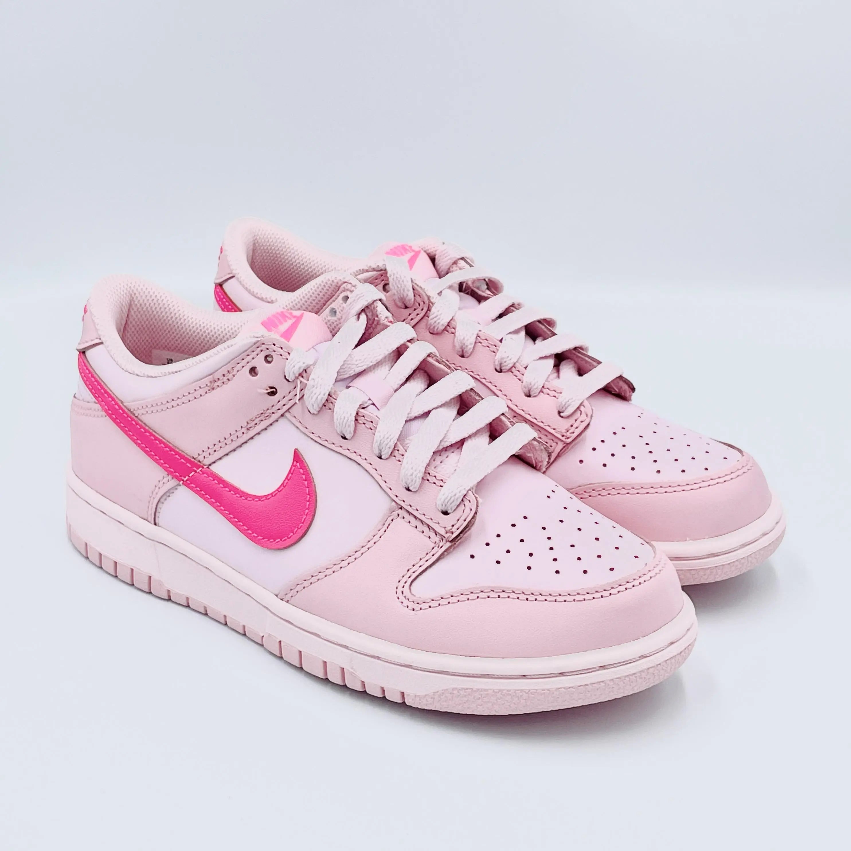 Nike Dunk Low GS Triple Pink - Le Site de la Sneaker