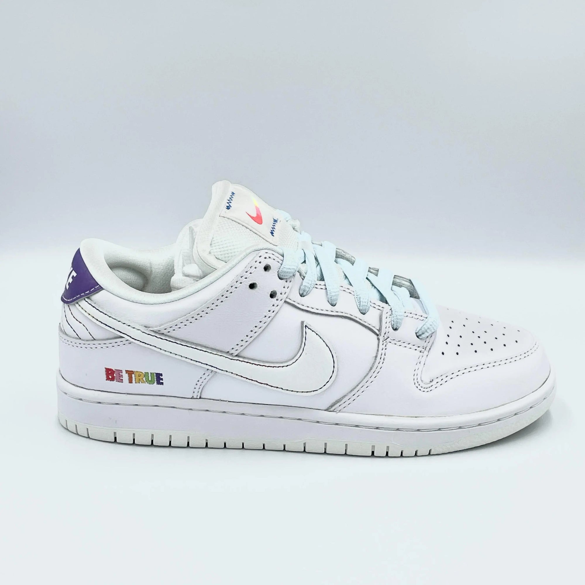 Nike SB Dunk Low Pro Be True  SA Sneakers