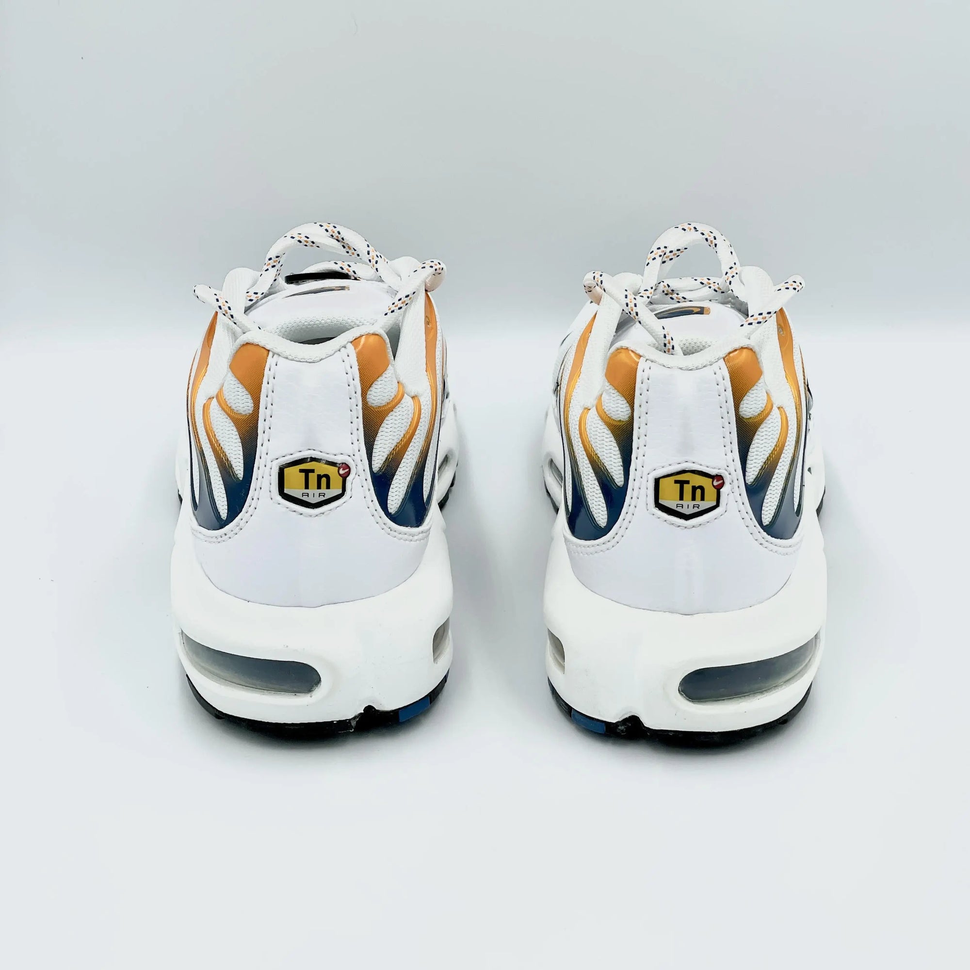 Nike TN Air Max Plus Hiking Carabiner White  SA Sneakers