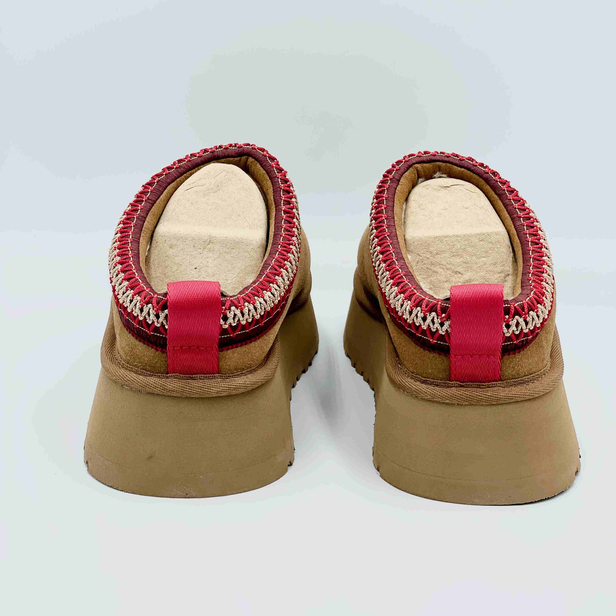 UGG Tazz Braun