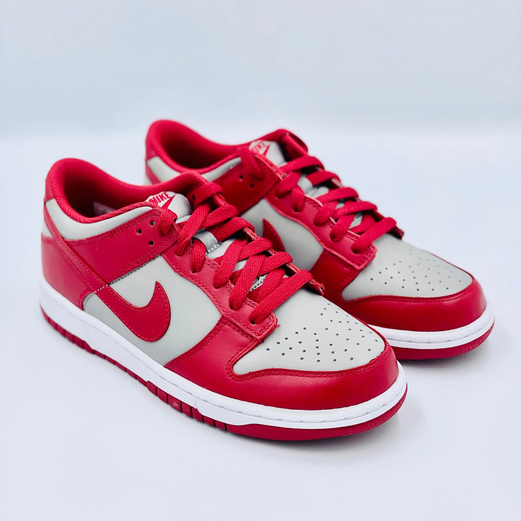 Nike Dunk Low Retro UNLV Product vendor
