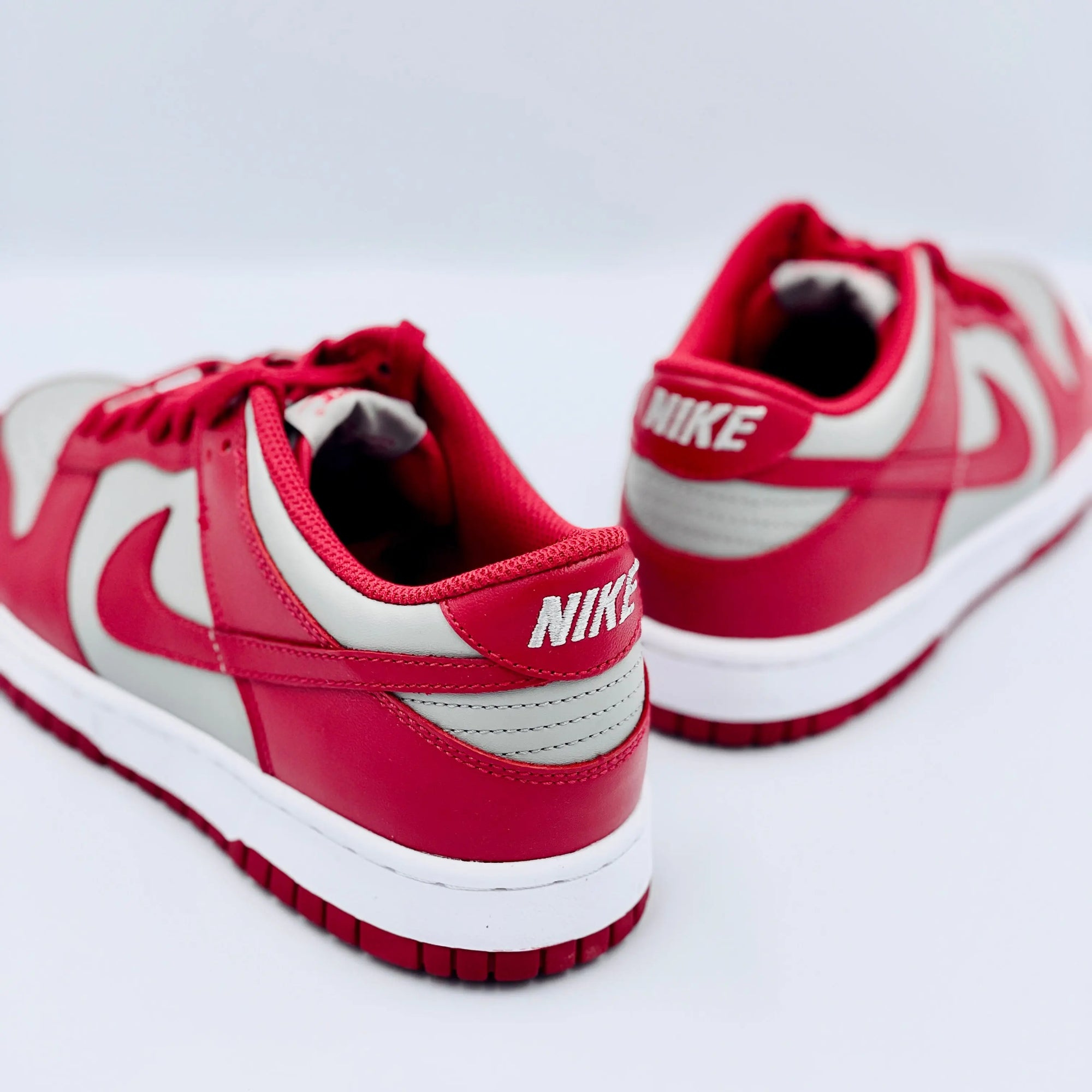 Nike Dunk Low Retro UNLV Product vendor