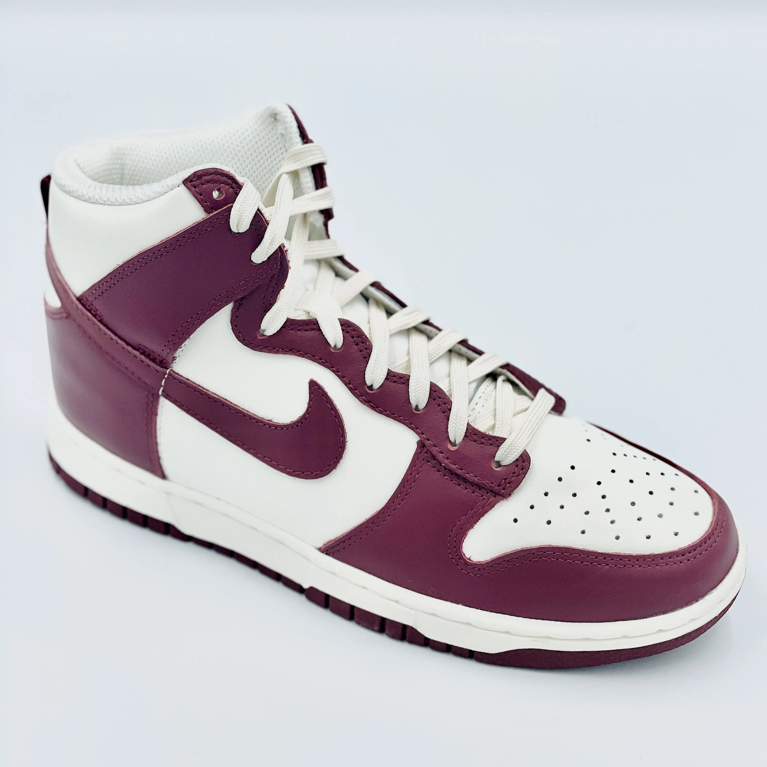 Nike Dunk High Sail Team Red (W) SA Sneakers