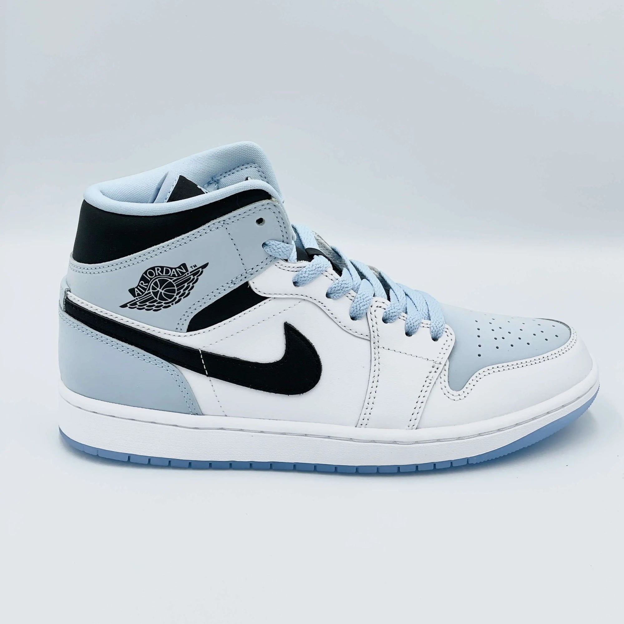 nike air jordan 1 mid ice blue