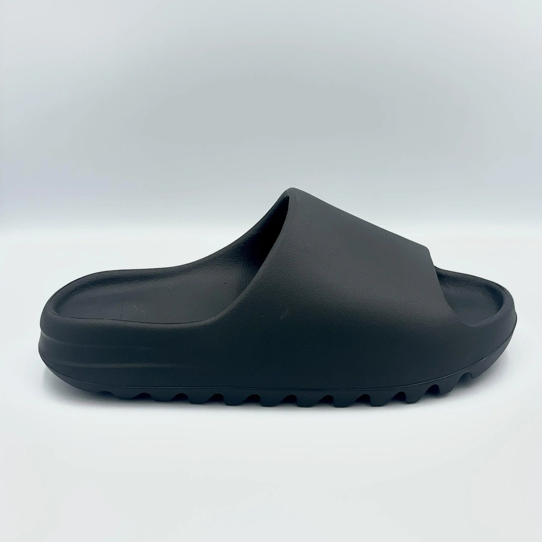 Adidas Yeezy Slide Onyx  SA Sneakers