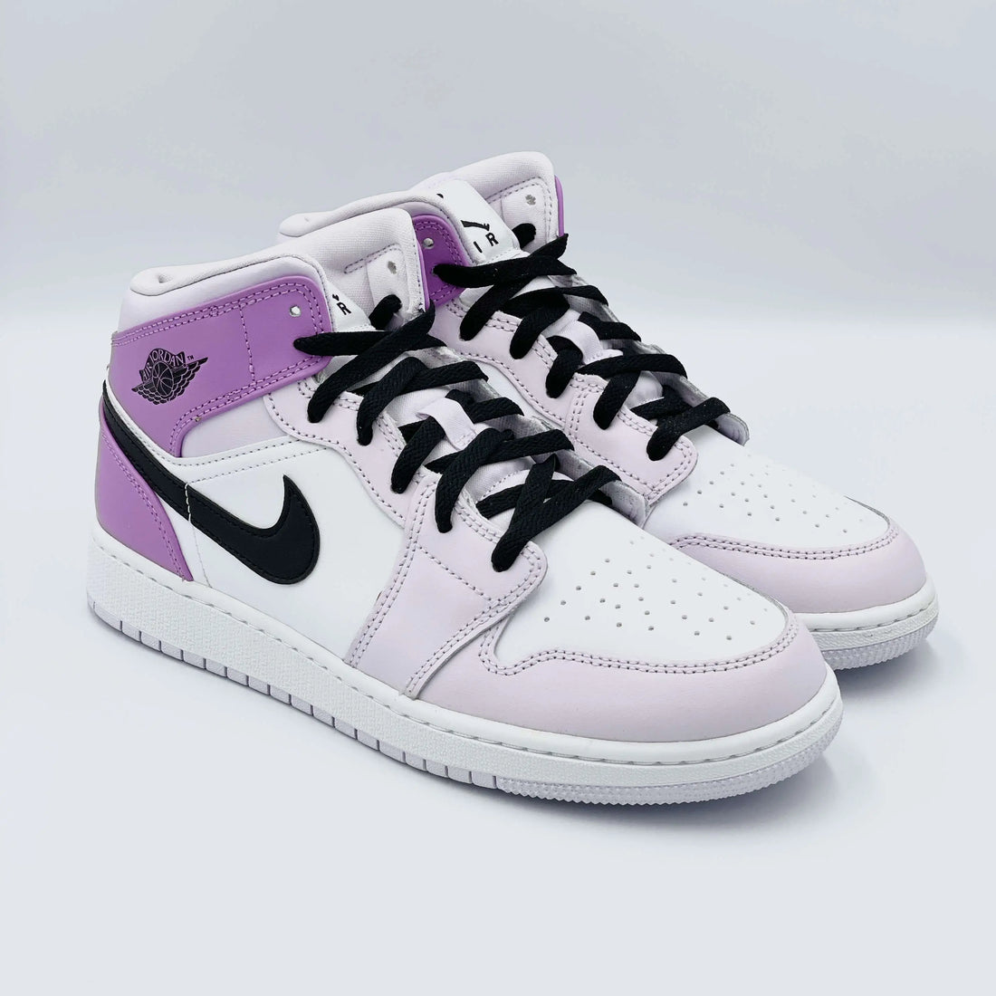 Jordan 1 Mid Barely Grape (GS)  SA Sneakers