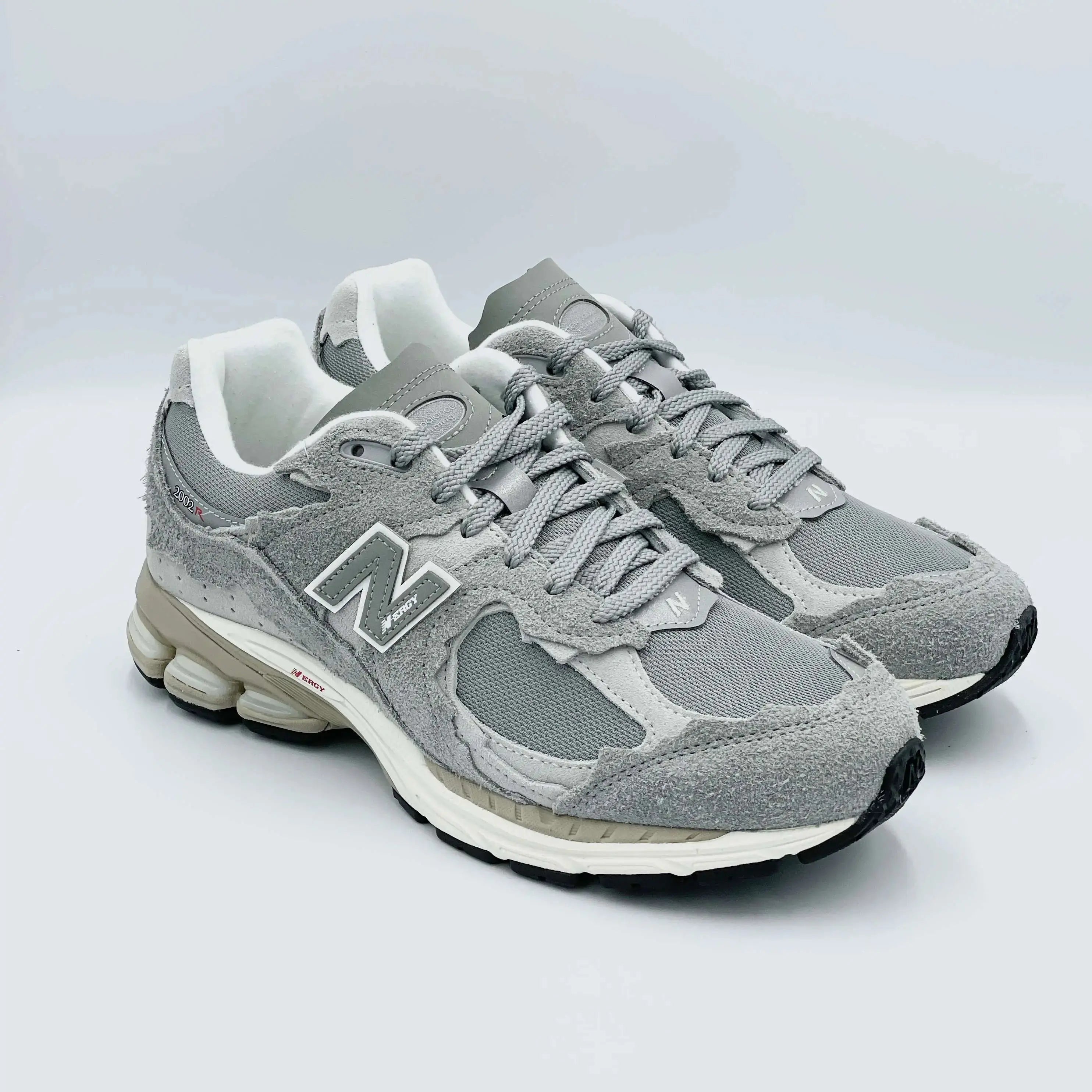 newbalance 2002r protection pack