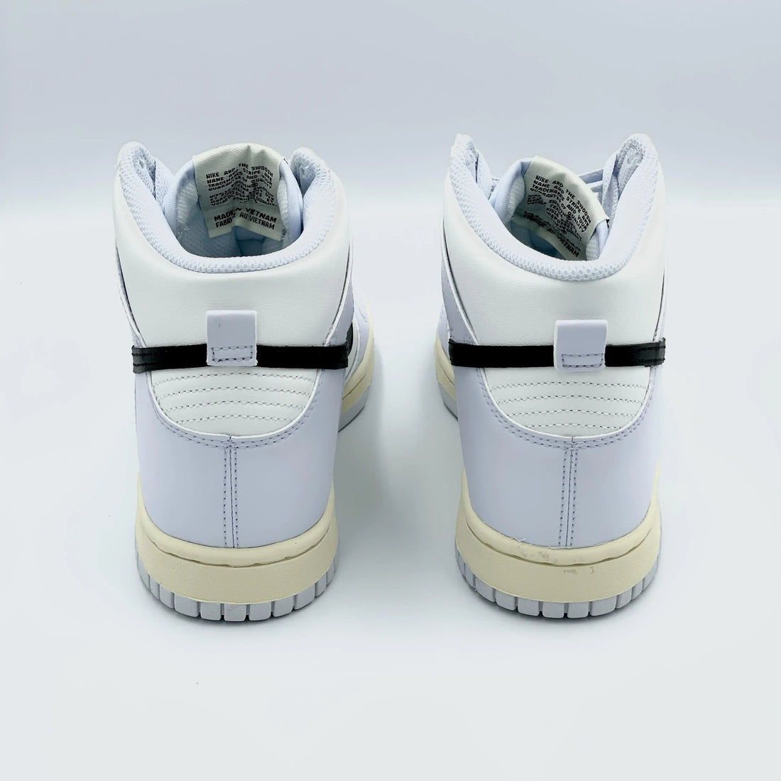 Nike Dunk High Aluminum  SA Sneakers