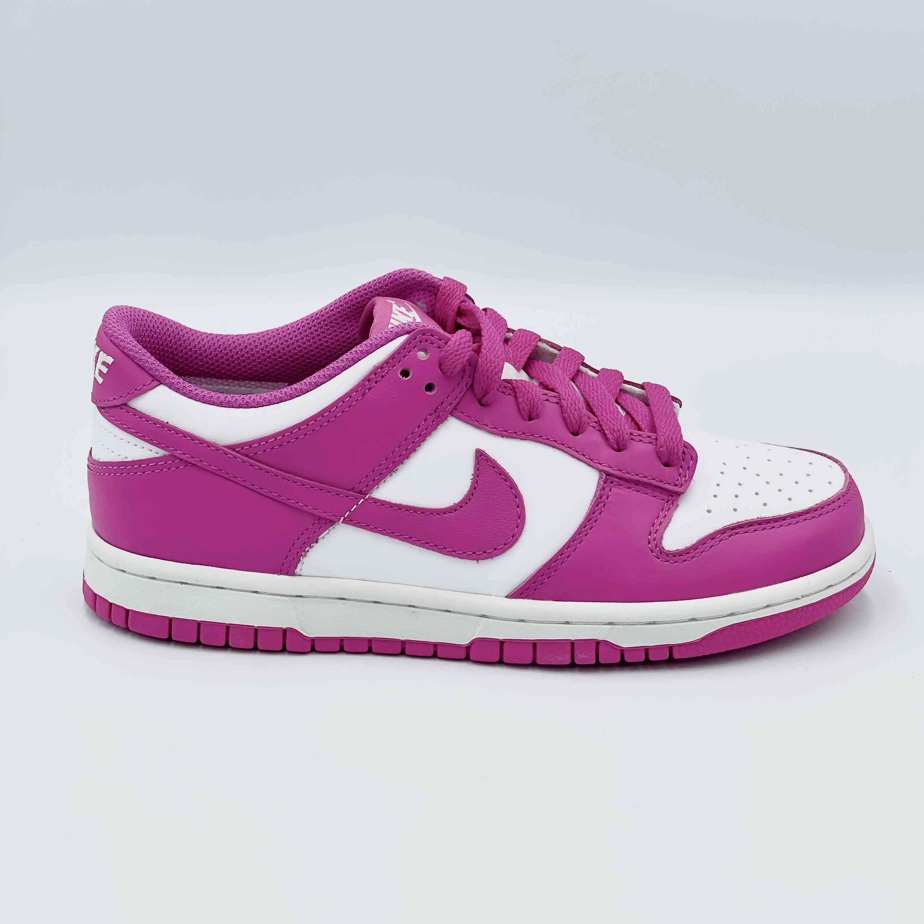 nike dunk active fuchsia low