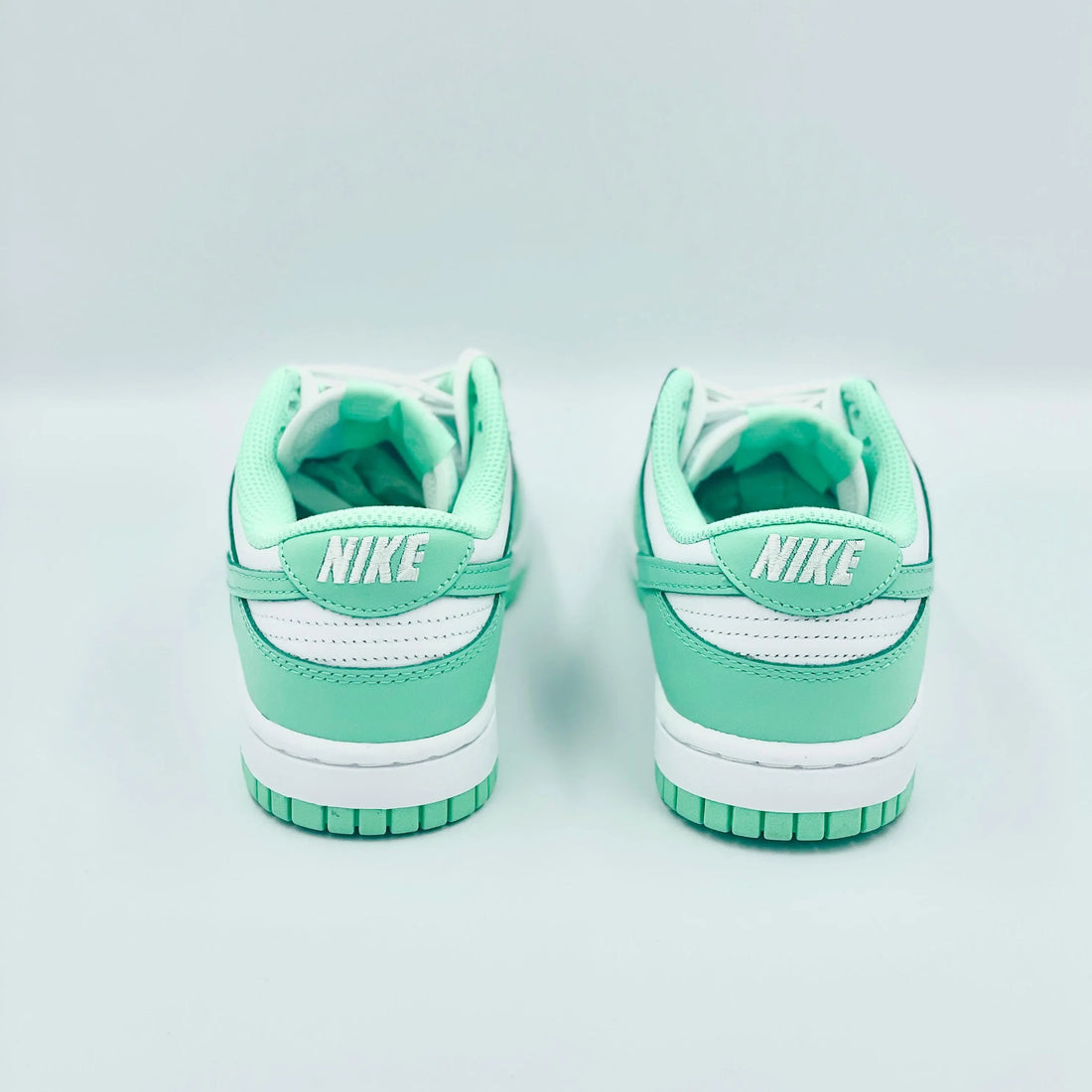 Nike Dunk Low Green Glow  SA Sneakers