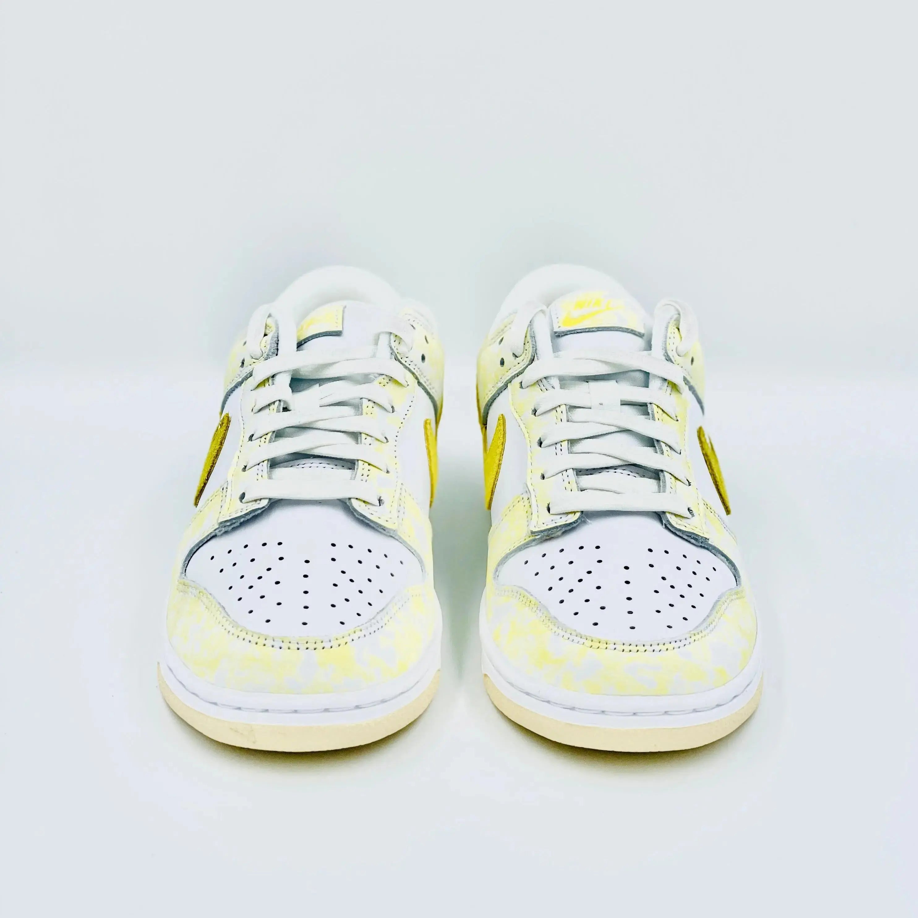 women's dunk low og yellow strike