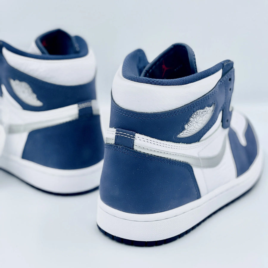 Shop the Air Jordan 1 Retro High 'CO.JP Midnight Navy (2020)' and discover the latest and hottest shoes from Air Jordan, Nike, Yeezy and more at SA Sneakers.