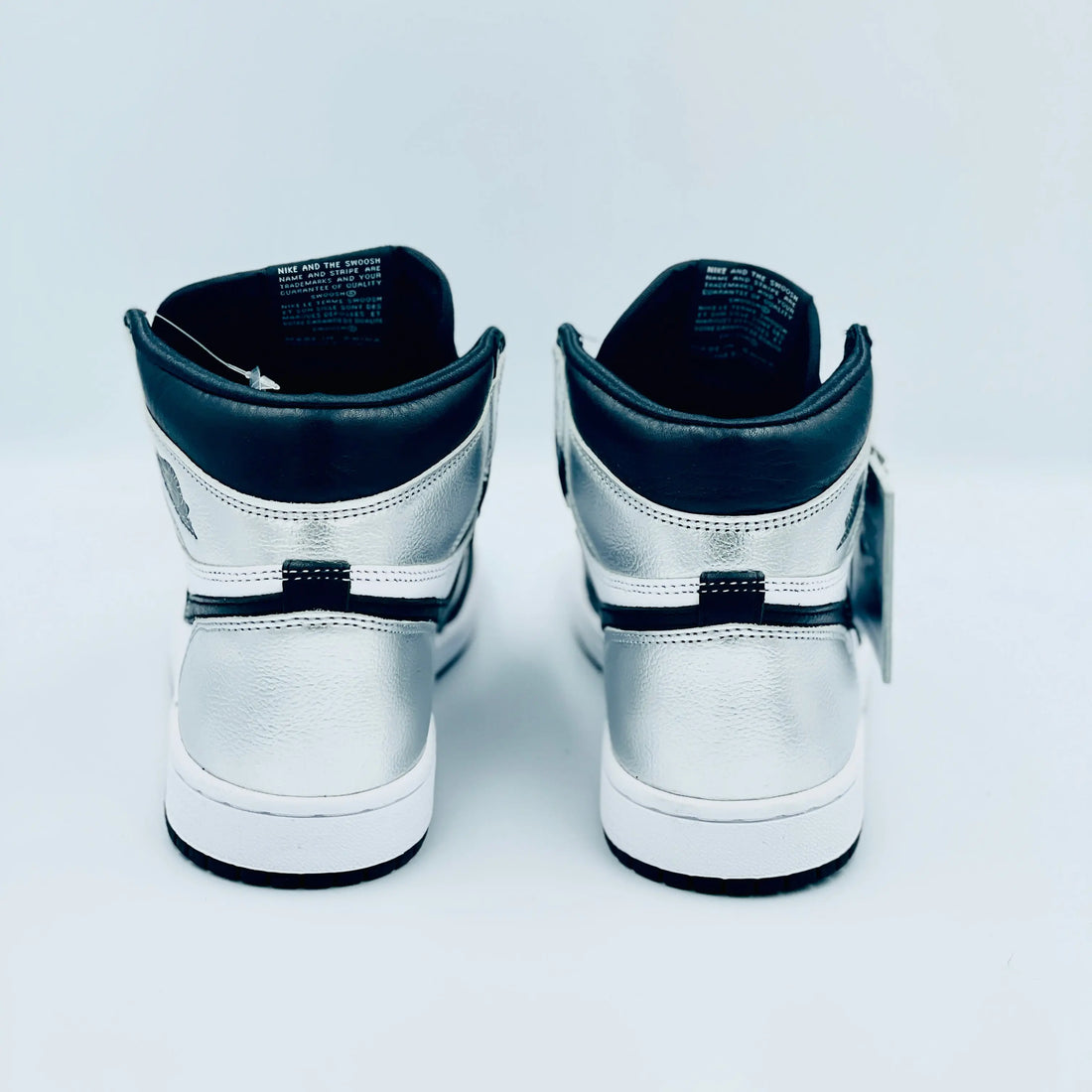 Jordan 1 Retro High Silver Toe (W) Product vendor